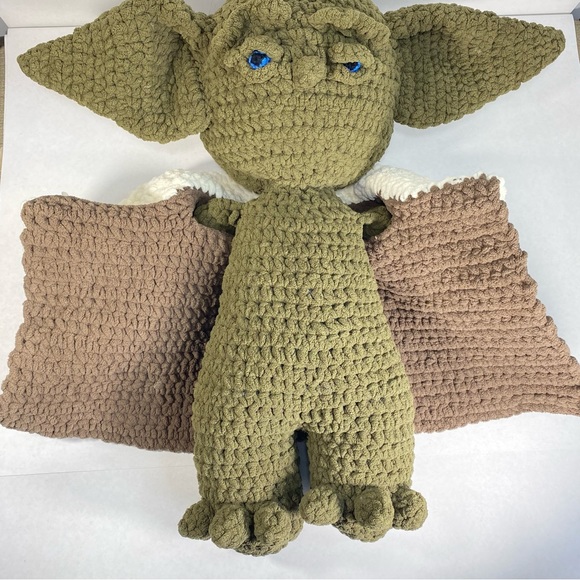 Star Wars YODA Handmade Crochet Thick Yarn Large Plush Stuff Toy; 23 Inch Tall - Picture 7 of 16